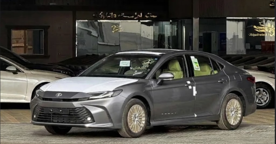 تويوتا كامري LE 2.5 سعودي
